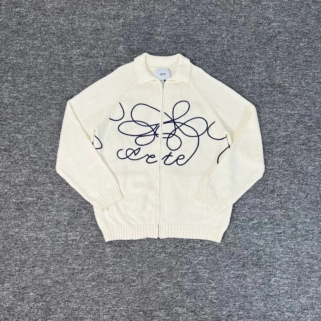 501 Apricot Knit Zip-Up Sweater